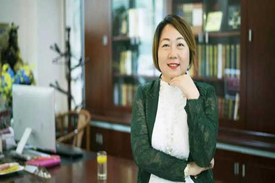 不馳于空想，不騖于虛聲，她詮釋了女性企業(yè)家的獨(dú)特魅力