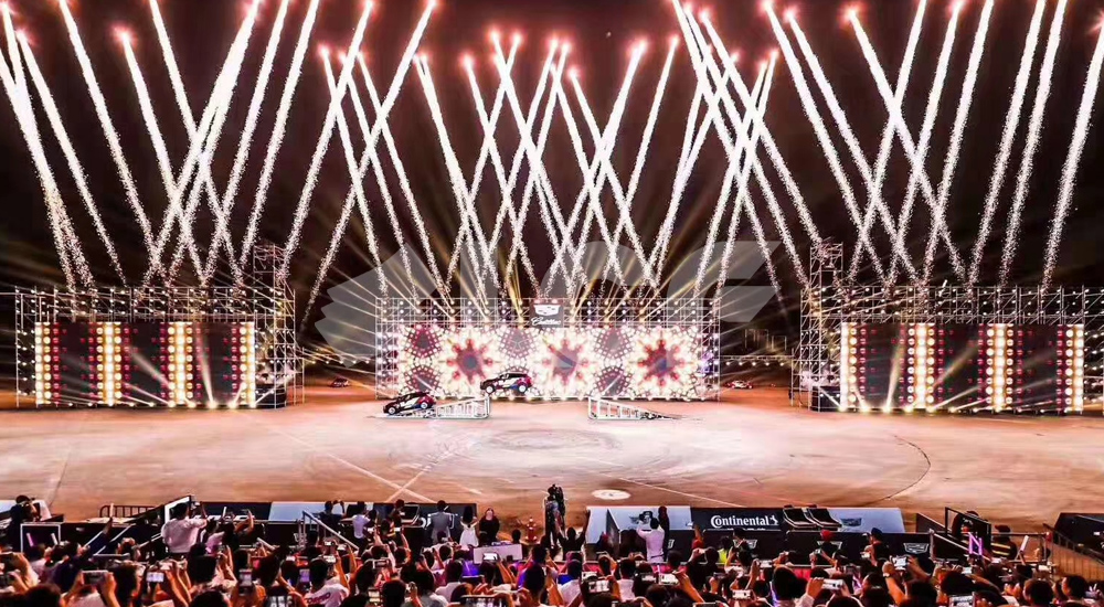 凱迪拉克汽車發(fā)布會(huì)3.jpg 凱迪拉克汽車發(fā)布會(huì)3.jpg