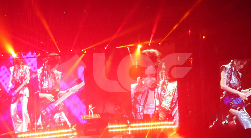 于文文演唱會(huì)LED顯示屏 于文文演唱會(huì)LED顯示屏