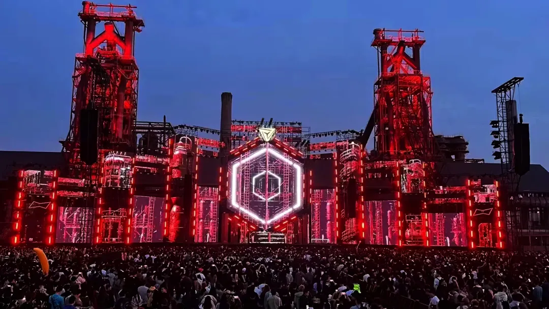 百威風(fēng)暴電音節(jié) 百威風(fēng)暴電音節(jié)