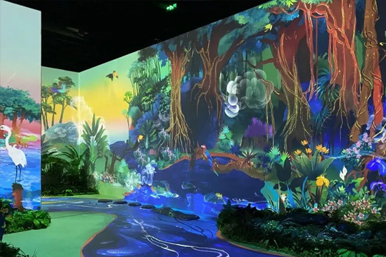 LED高清顯示屏價(jià)格剖析：影響因素與市場(chǎng)態(tài)勢(shì)