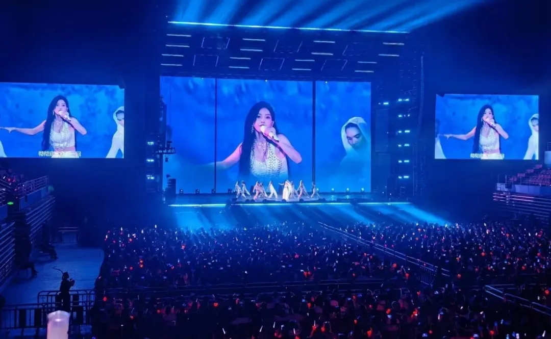 于文文演唱會LED屏 于文文演唱會LED屏